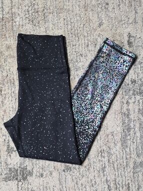 ZYIA Black Holographic Speckle Leggings Size 8-10 Womans Activewear Gym Workout